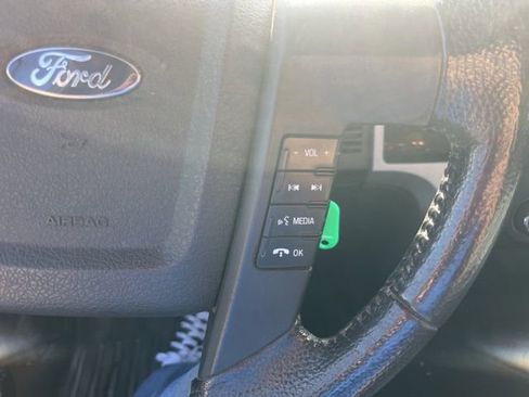 Used 2014 Ford F150 XLT w/ XLT Chrome Package image 17