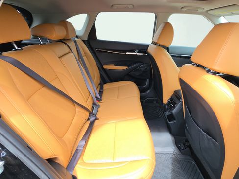 Used 2025 Kia Seltos EX w/ EX Sunroof Package AWD/4WD image 22