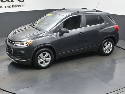 Used 2017 Chevrolet Trax LT FWD image 44