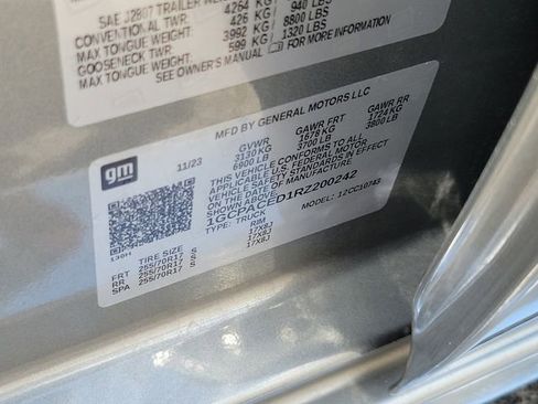 Used 2024 Chevrolet Silverado 1500 LT w/ Protection Package RWD image 33