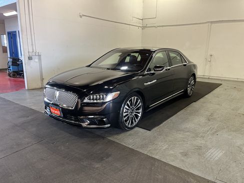 Used 2018 Lincoln Continental Reserve w/ Luxury Package AWD/4WD image 1