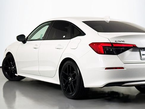 Used 2024 Honda Civic Sport image 15