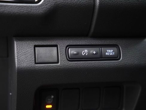 New 2026 Nissan Frontier SV w/ Tow Package image 9