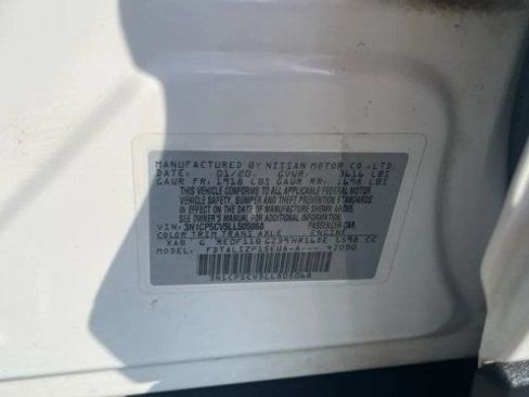 Used 2020 Nissan Kicks SV FWD image 19
