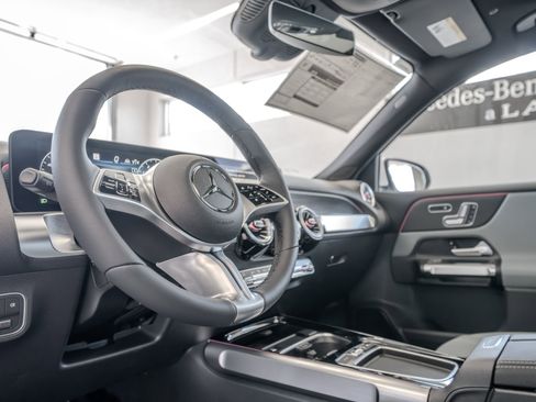 Certified 2026 Mercedes-Benz GLB 250 4MATIC image 7