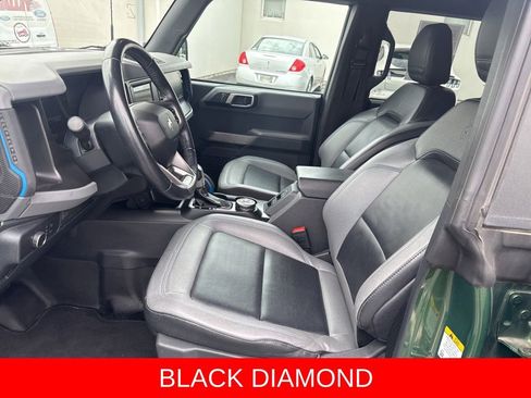 Used 2022 Ford Bronco Black Diamond AWD/4WD image 2