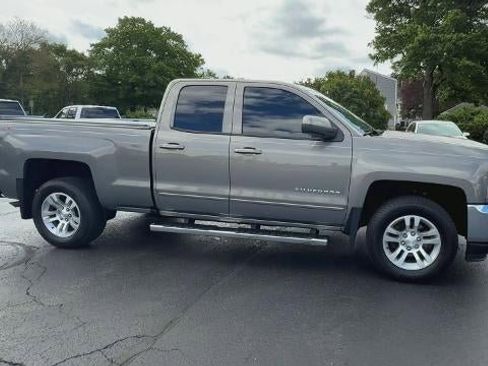 Used 2017 Chevrolet Silverado 1500 LT w/ All Star Edition AWD/4WD image 9