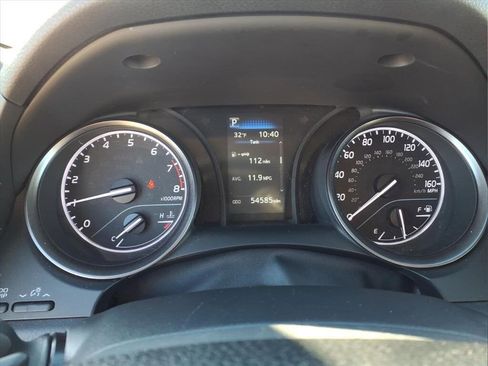 Used 2024 Toyota Camry SE image 25