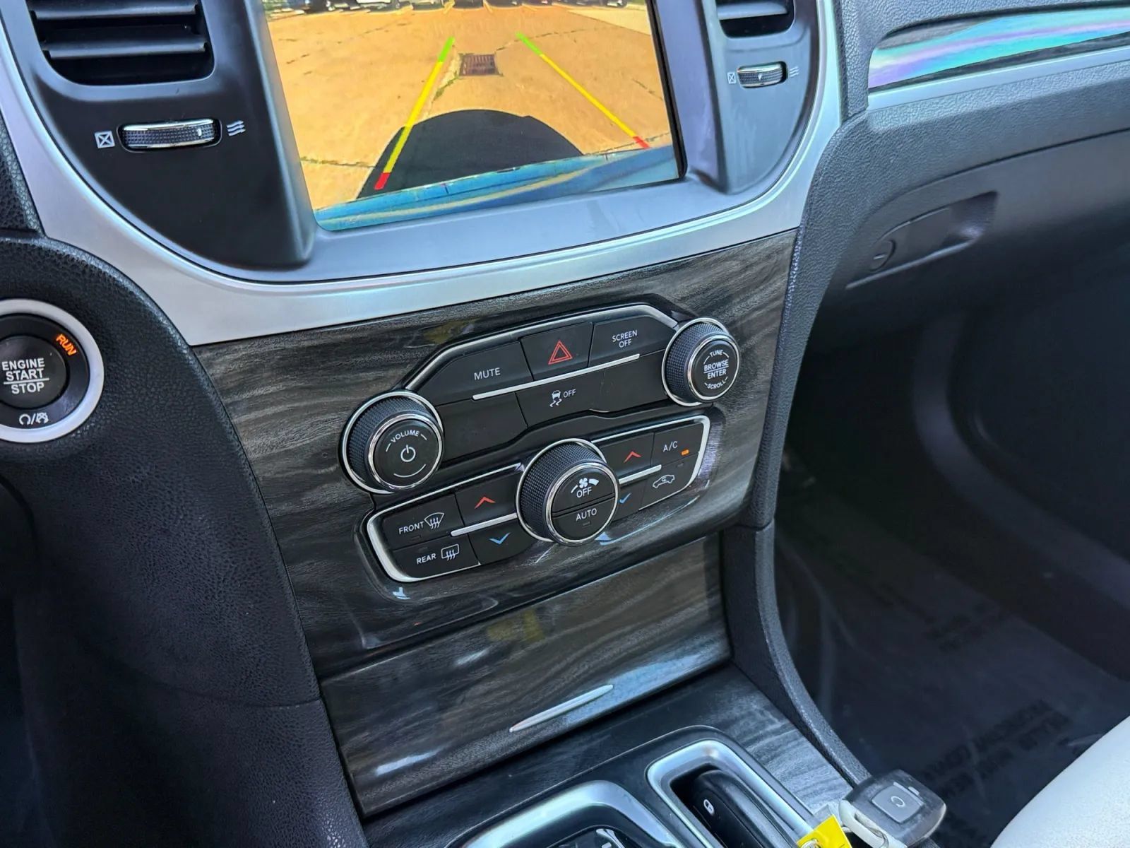 Used 2019 Chrysler 300 Touring AWD/4WD image 34