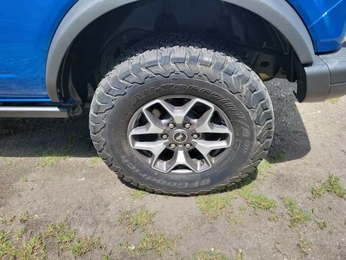 Used 2023 Ford Bronco Badlands AWD/4WD image 6