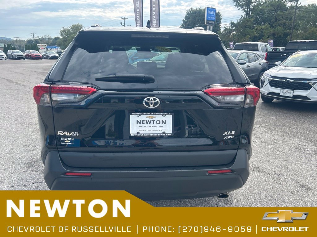 Used 2025 Toyota RAV4 XLE Premium w/ Weather Package AWD/4WD image 35