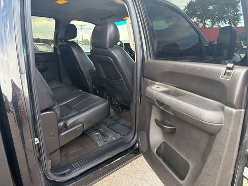 Used 2012 Chevrolet Silverado 2500 LT w/ Interior Plus Package AWD/4WD image 13