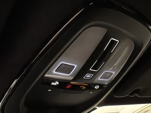 Used 2026 Volvo XC40 B4 Plus w/ Climate Package image 20