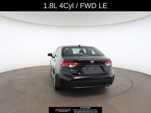 Used 2021 Toyota Corolla LE image 14