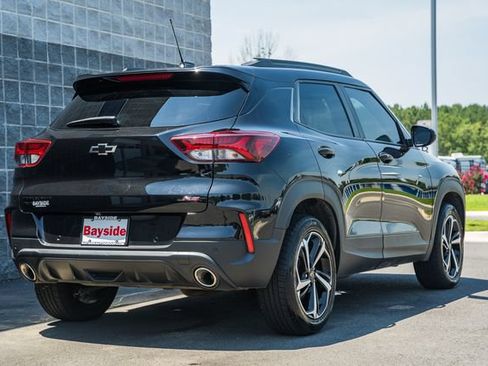 Used 2023 Chevrolet TrailBlazer RS w/ Sun and Liftgate Package AWD/4WD image 6