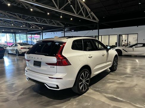 Used 2024 Volvo XC60 B5 Plus w/ Protection Package Premier AWD/4WD image 5