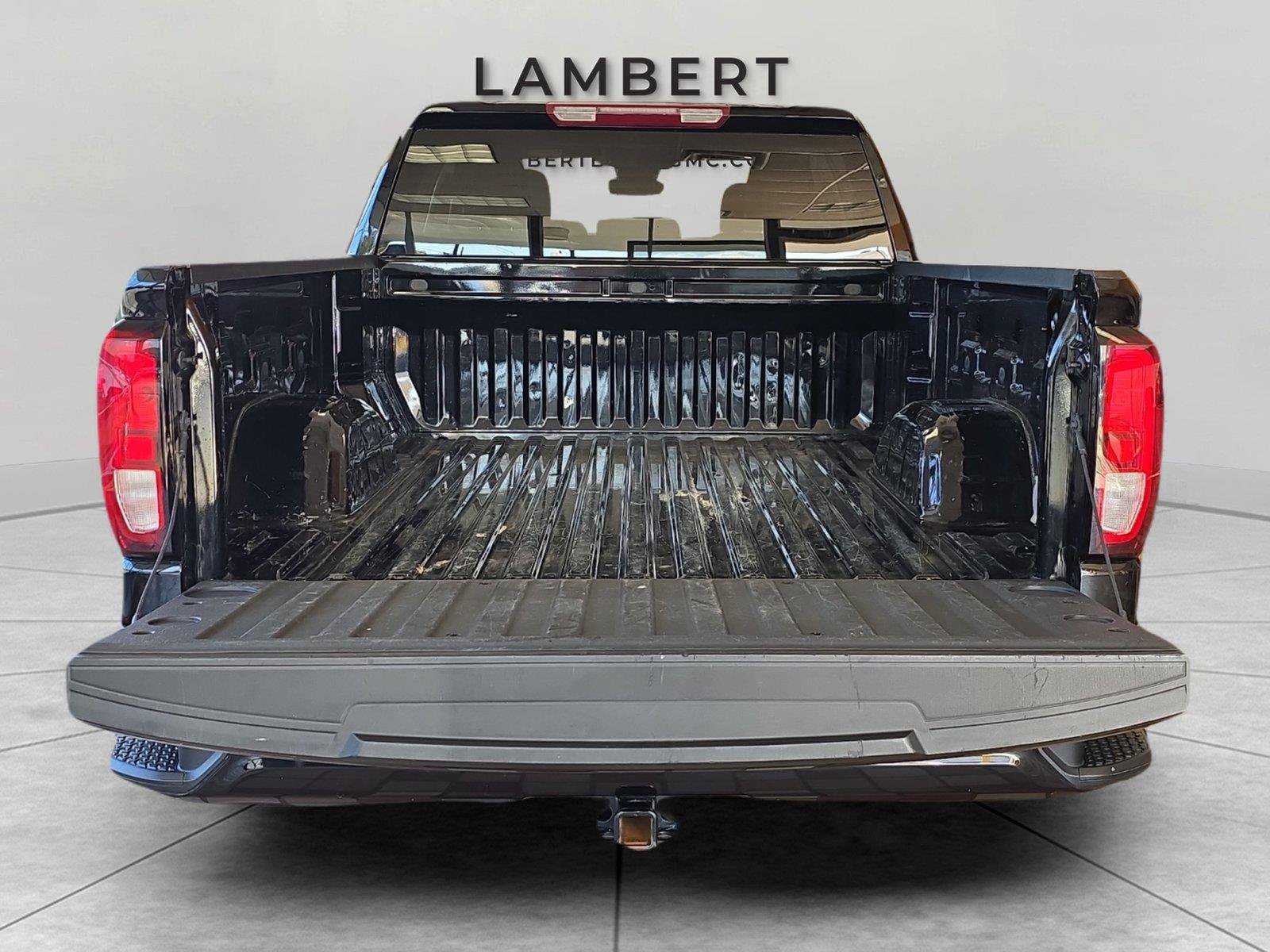 Used 2024 GMC Sierra 1500 Elevation AWD/4WD image 13