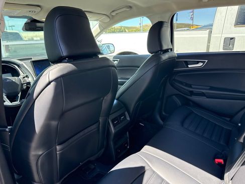 Used 2024 Ford Edge SEL w/ Convenience Package AWD/4WD image 11