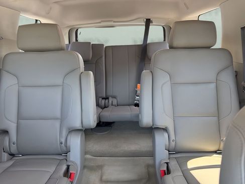 Used 2018 Chevrolet Tahoe Premier AWD/4WD image 12
