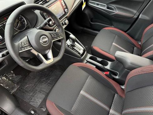 New 2025 Nissan Versa SR w/ Trunk Package image 16