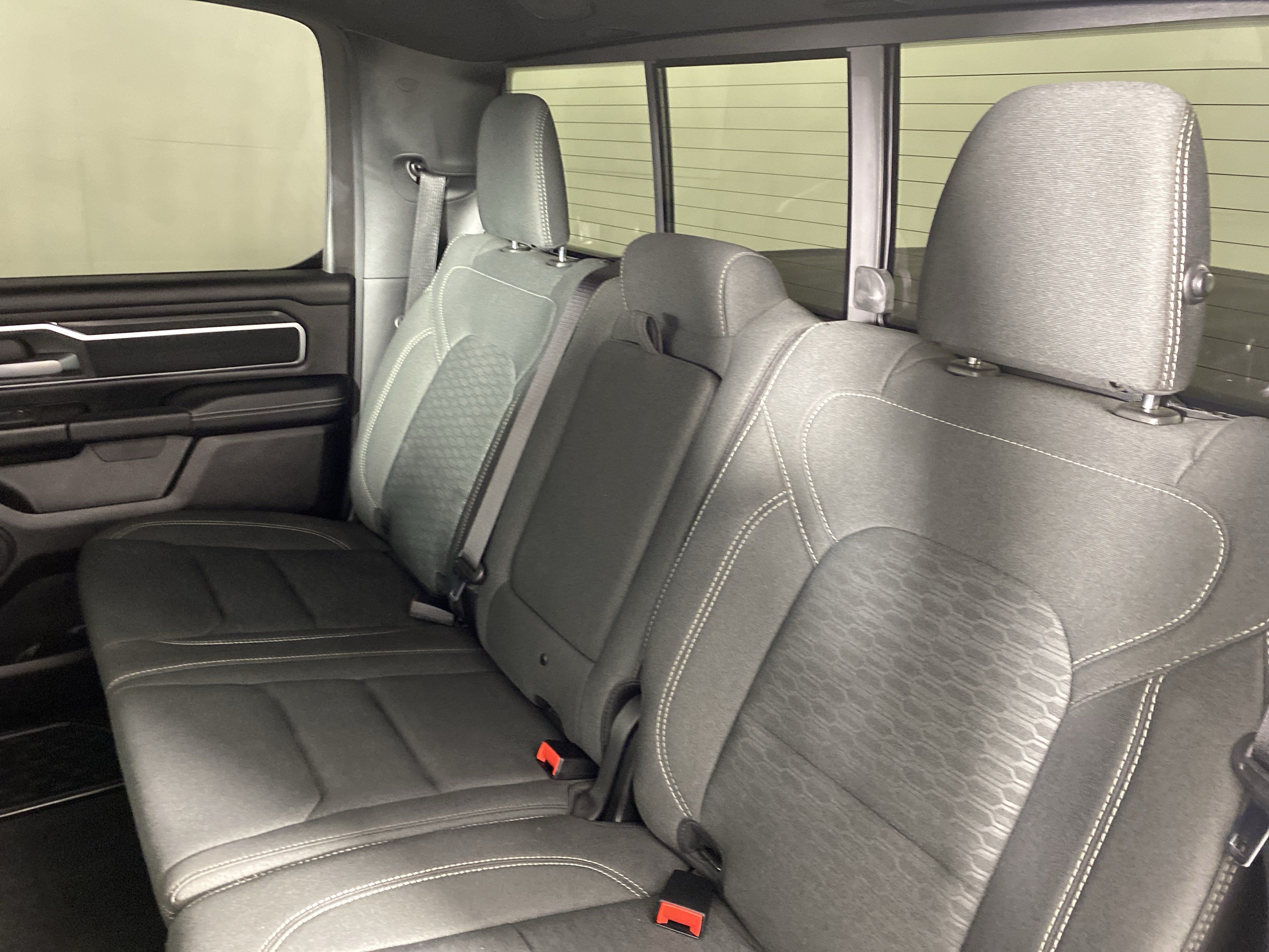 Used 2025 RAM 1500 Big Horn AWD/4WD image 33