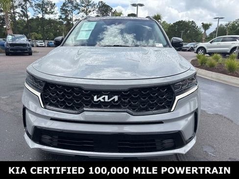 Certified 2023 Kia Sorento SX FWD image 2