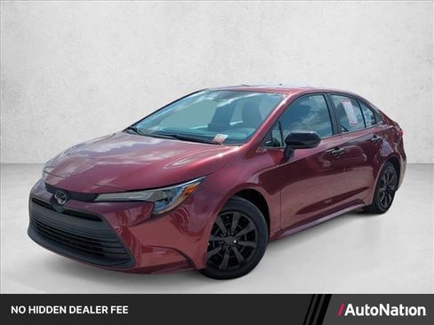 Certified 2024 Toyota Corolla LE FWD image 1
