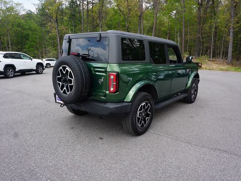 Used 2024 Ford Bronco Outer Banks image 21