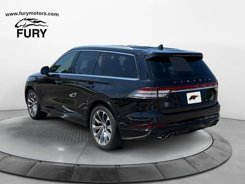 Used 2021 Lincoln Aviator Grand Touring w/ Equipment Group 302A AWD/4WD image 5
