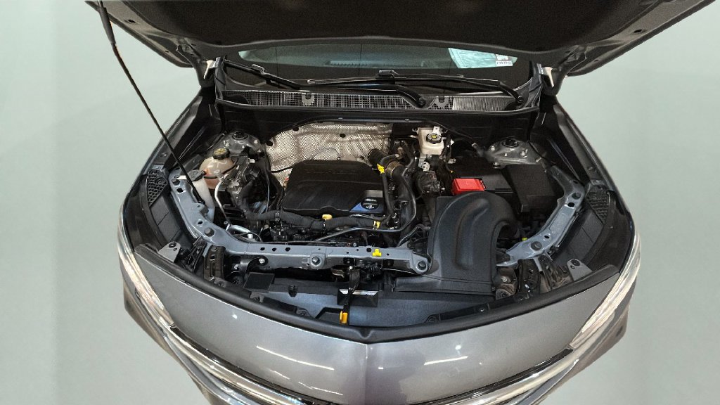 Used 2022 Buick Encore GX Preferred w/ Sport Touring Package FWD image 18