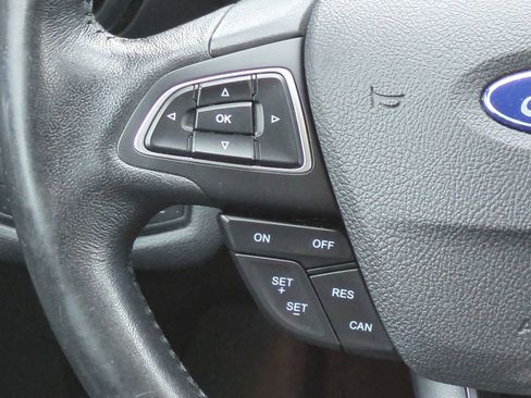 Used 2018 Ford Escape SEL FWD image 23