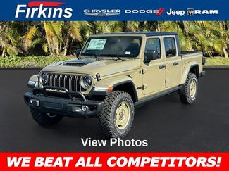 New 2026 Jeep Gladiator Sport video 1
