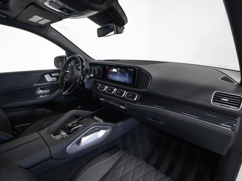 Used 2026 Mercedes-Benz Maybach GLS 600 image 58