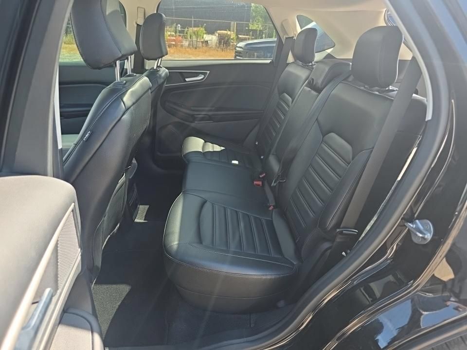 Used 2024 Ford Edge SEL w/ Convenience Package AWD/4WD image 9