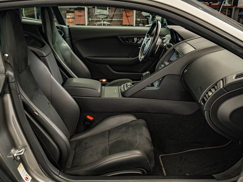 Used 2020 Jaguar F-TYPE Coupe image 23