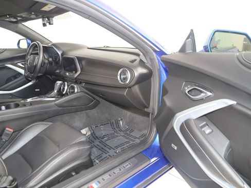 Used 2018 Chevrolet Camaro SS RWD image 56