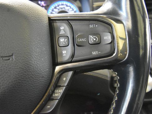 Used 2019 RAM 1500 Limited image 28