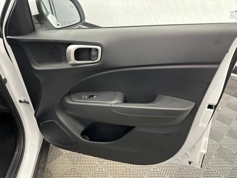 New 2026 Hyundai Venue SEL image 14