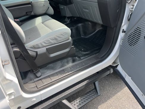 Used 2013 Ford F250 XL w/ XL Value Pkg AWD/4WD image 30