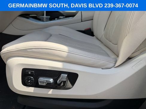 Used 2024 BMW X5 sDrive40i w/ M Sport Package RWD image 19