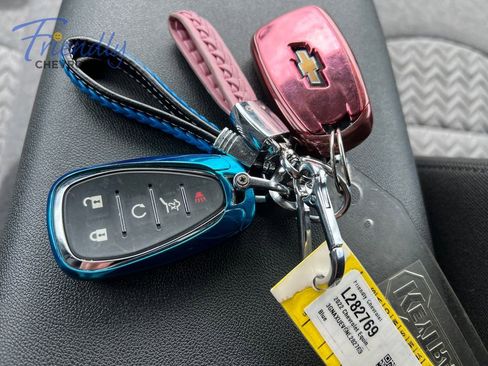Used 2022 Chevrolet Equinox LT AWD/4WD image 29