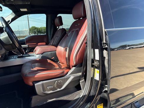 Used 2018 Ford F150 Platinum w/ Equipment Group 701A Luxury AWD/4WD image 13