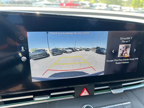 Used 2024 Hyundai Elantra SEL FWD image 25