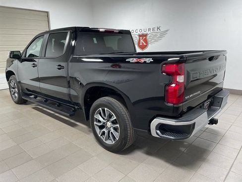 Used 2024 Chevrolet Silverado 1500 LT AWD/4WD image 4