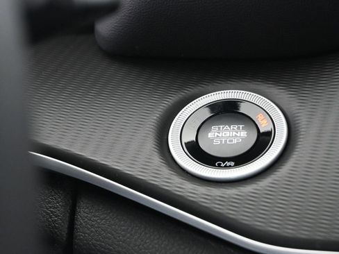 New 2025 Jeep Grand Cherokee L Altitude image 26