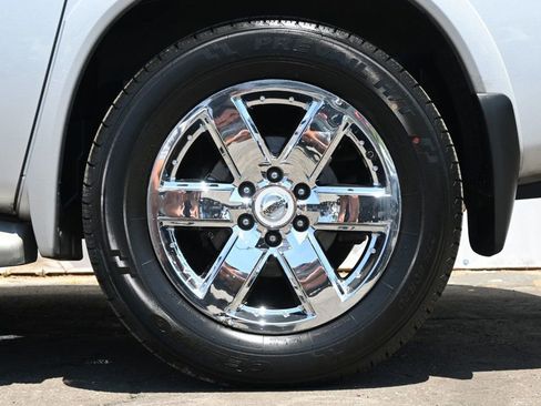 Used 2013 Nissan Armada SV w/ Driver Pkg RWD image 7