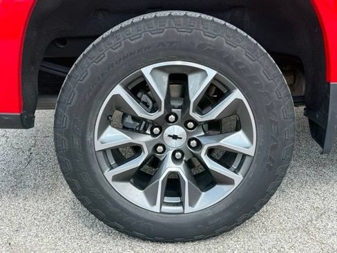Certified 2023 Chevrolet Silverado 1500 RST AWD/4WD image 16