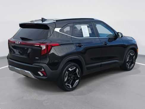 Used 2024 Kia Seltos SX w/ SX Sunroof Package image 5