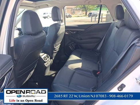 Used 2023 Subaru Outback Limited AWD/4WD image 14