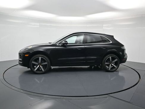 Used 2026 Porsche Macan AWD/4WD image 2
